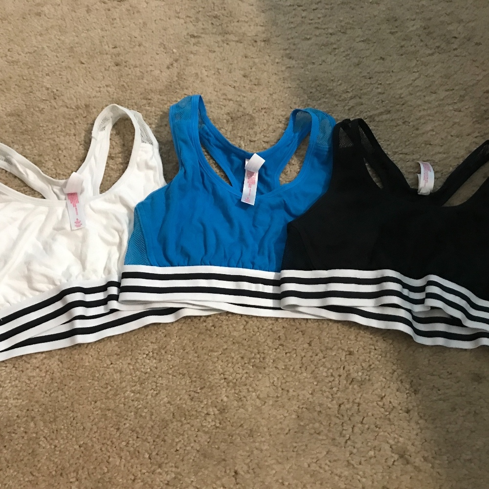 Sports bra bundle